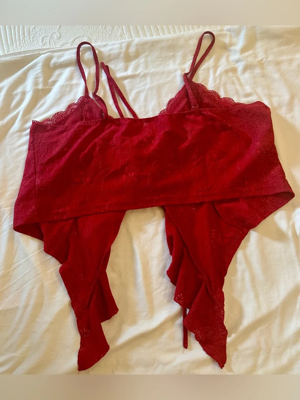 Cider Lace Ruffle Hem Knotted Tie-Front Crop Top in Deep Red - Picture 6 of 10